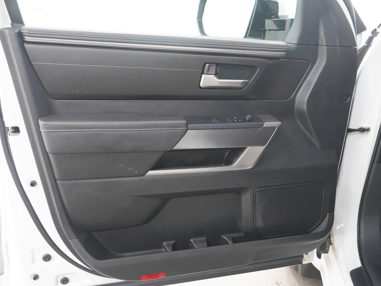 Used 2022 Toyota Tundra SR5 AWD/4WD image 20