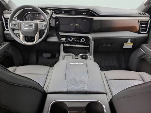 New 2025 GMC Sierra 2500 Denali w/ Denali Reserve Package image 30