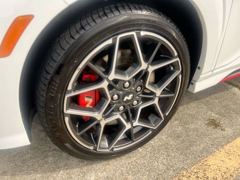 Used 2022 Hyundai Kona N FWD image 16
