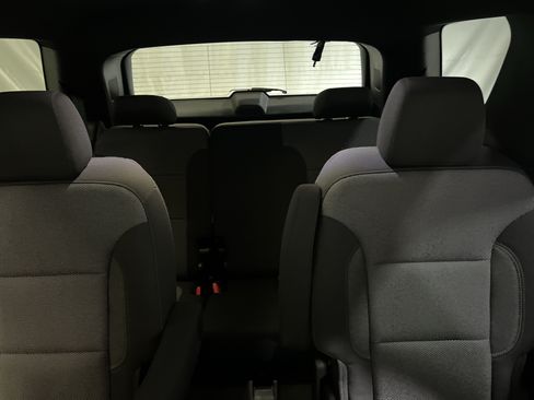 Certified 2023 Chevrolet Traverse LT FWD image 18