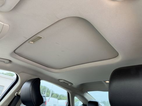 Used 2018 Ford Fusion Titanium AWD/4WD image 11