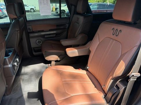 Used 2024 Ford Expedition King Ranch AWD/4WD image 9