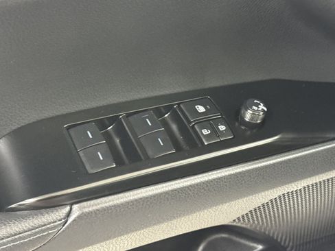 Used 2025 Toyota Camry XSE image 19