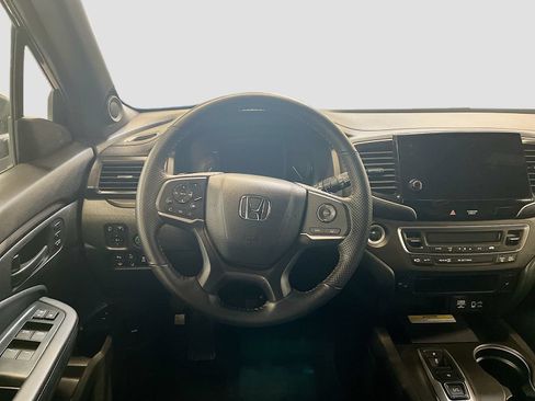 Used 2023 Honda Passport TrailSport image 21