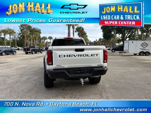 Used 2025 Chevrolet Colorado ZR2 w/ Technology Package image 9