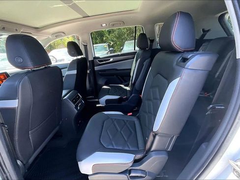 New 2026 Volkswagen Atlas Peak Edition AWD/4WD image 17