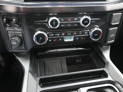 New 2026 Ford F250 Lariat w/ Chrome Package AWD/4WD image 9