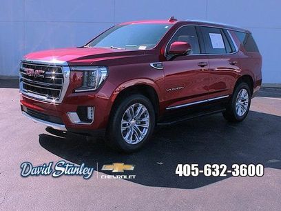 Used 2022 GMC Yukon SLT w/ SLT Premium Package