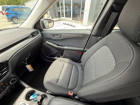 New 2025 Ford Escape Active w/ Cold Weather Package image 19