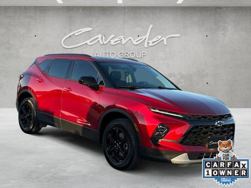 Used 2024 Chevrolet Blazer LT w/ Convenience Package FWD image 2