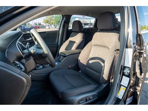Used 2024 Chevrolet Malibu LT FWD image 12