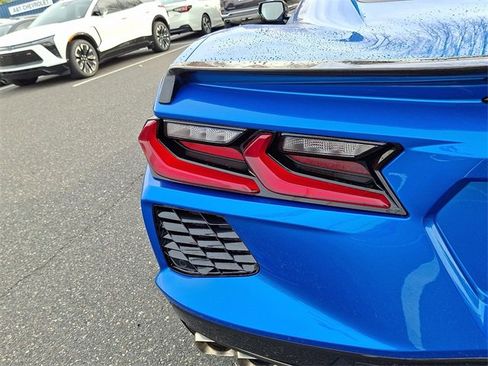 Certified 2025 Chevrolet Corvette Stingray Coupe w/ 1LT image 27