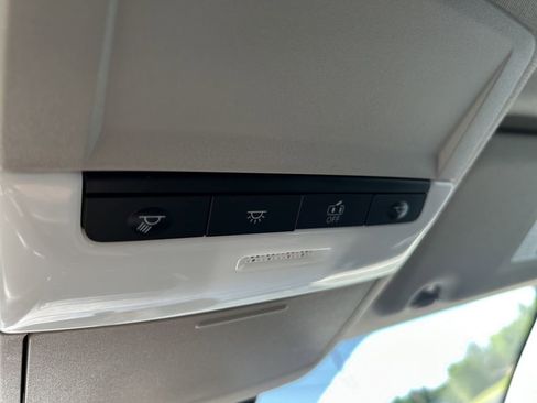 Used 2024 Nissan Sentra S FWD image 28
