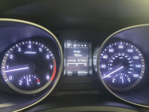 Used 2019 Hyundai Santa Fe XL SE FWD image 23