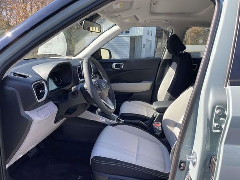 New 2026 Hyundai Venue SEL image 15