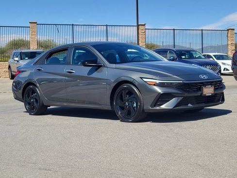 New 2026 Hyundai Elantra SEL Sport FWD image 34
