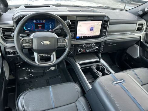 Certified 2025 Ford F350 Platinum image 27