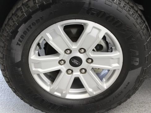 Used 2024 Ford Ranger XL AWD/4WD image 25