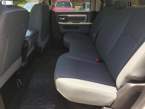Used 2017 RAM 2500 SLT AWD/4WD image 11