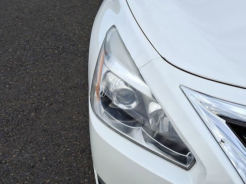 Used 2013 Nissan Altima 2.5 SL image 9