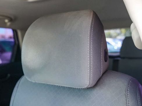 Used 2017 Kia Sorento L FWD image 25