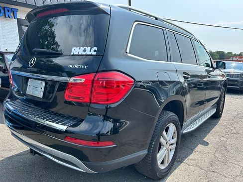 Used 2013 Mercedes-Benz GL 320 BlueTEC 4MATIC image 3
