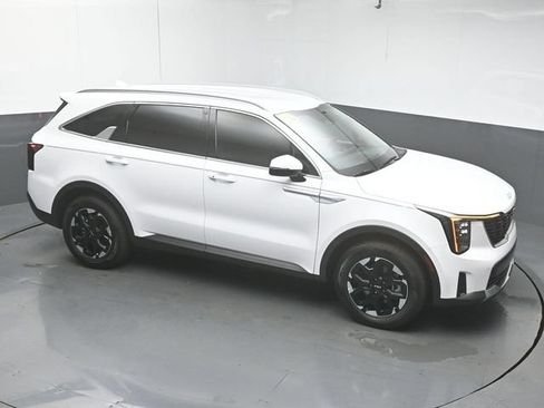 Used 2026 Kia Sorento S FWD image 38
