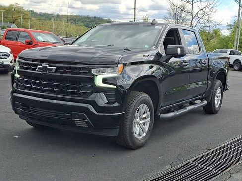 Used 2023 Chevrolet Silverado 1500 RST w/ Convenience Package II AWD/4WD image 5