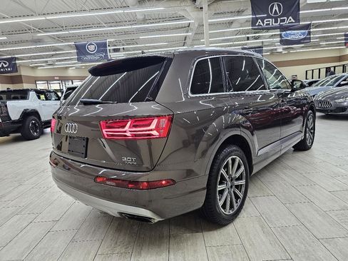 Used 2018 Audi Q7 3.0T Prestige AWD/4WD image 7