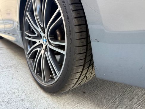 Used 2018 BMW 540i w/ M Sport Package image 9