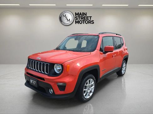 Used 2019 Jeep Renegade Latitude w/ Cold Weather Group AWD/4WD image 1