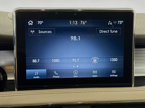 Used 2022 Lincoln Corsair FWD w/ Premium Package image 16