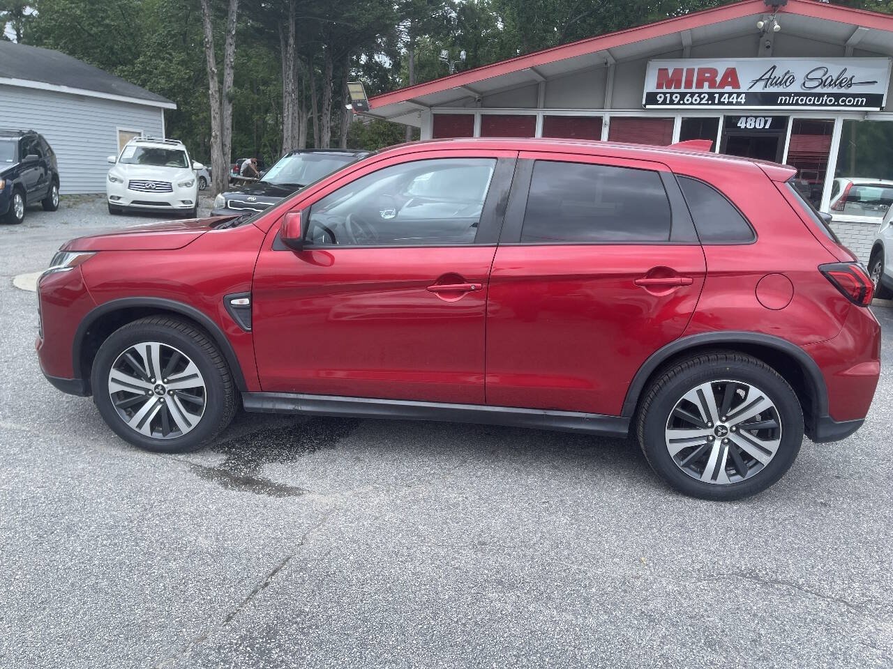 Used 2020 Mitsubishi Outlander Sport ES FWD image 6