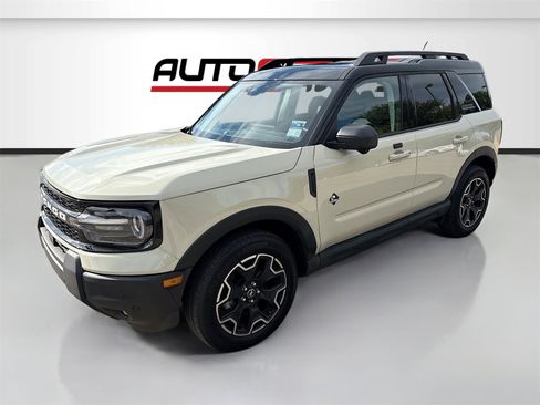 Used 2025 Ford Bronco Sport Outer Banks w/ Outer Banks Tech Package+ image 3