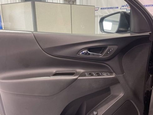 Used 2024 Chevrolet Equinox LT FWD image 14