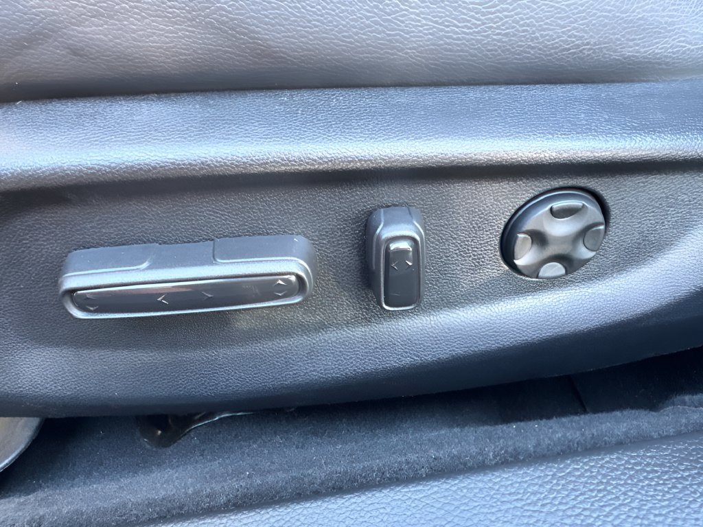 Used 2018 Honda Accord EX-L image 10