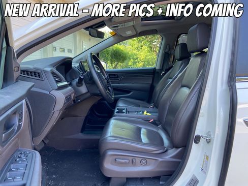 Used 2018 Honda Odyssey EX-L image 3