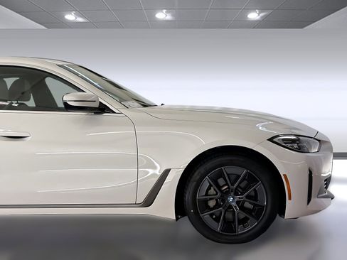 Certified 2023 BMW i4 eDrive35 w/ Premium Package image 34