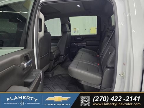 Used 2022 Chevrolet Silverado 2500 LTZ AWD/4WD image 11