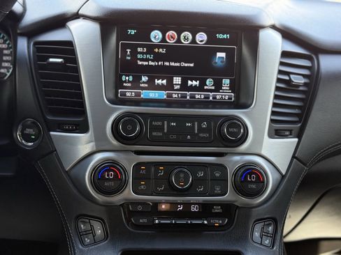 Used 2019 GMC Yukon SLT image 17