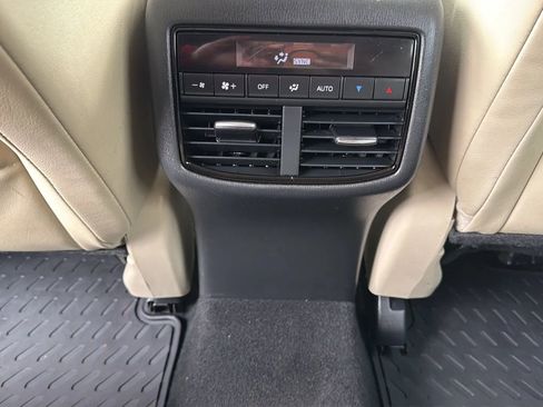 Used 2018 MAZDA CX-9 Touring w/ Touring Premium Package AWD/4WD image 29