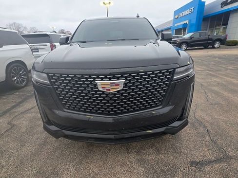 Used 2023 Cadillac Escalade Premium Luxury w/ LPO, Floor Liner Package image 7