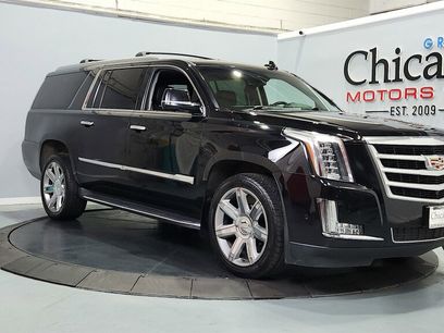 Used 2017 Cadillac Escalade ESV Luxury