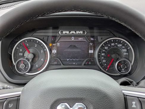 New 2026 RAM 2500 Big Horn AWD/4WD image 28