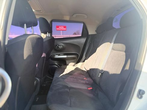 Used 2014 Nissan Juke SV w/ Navigation Package image 34