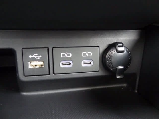 Certified 2026 Toyota Highlander XLE AWD/4WD image 37