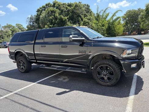 Used 2018 RAM 2500 Laramie w/ Sport Appearance Group AWD/4WD image 3