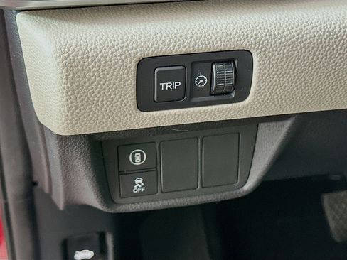 Used 2018 Honda Accord EX-L image 17