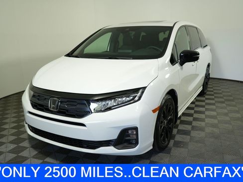 Certified 2026 Honda Odyssey Sport-L image 2