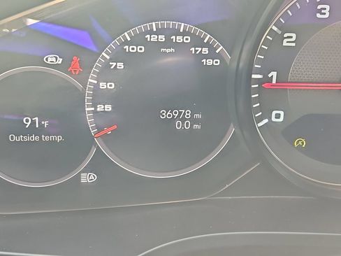 Certified 2023 Porsche Cayenne GTS AWD/4WD image 14